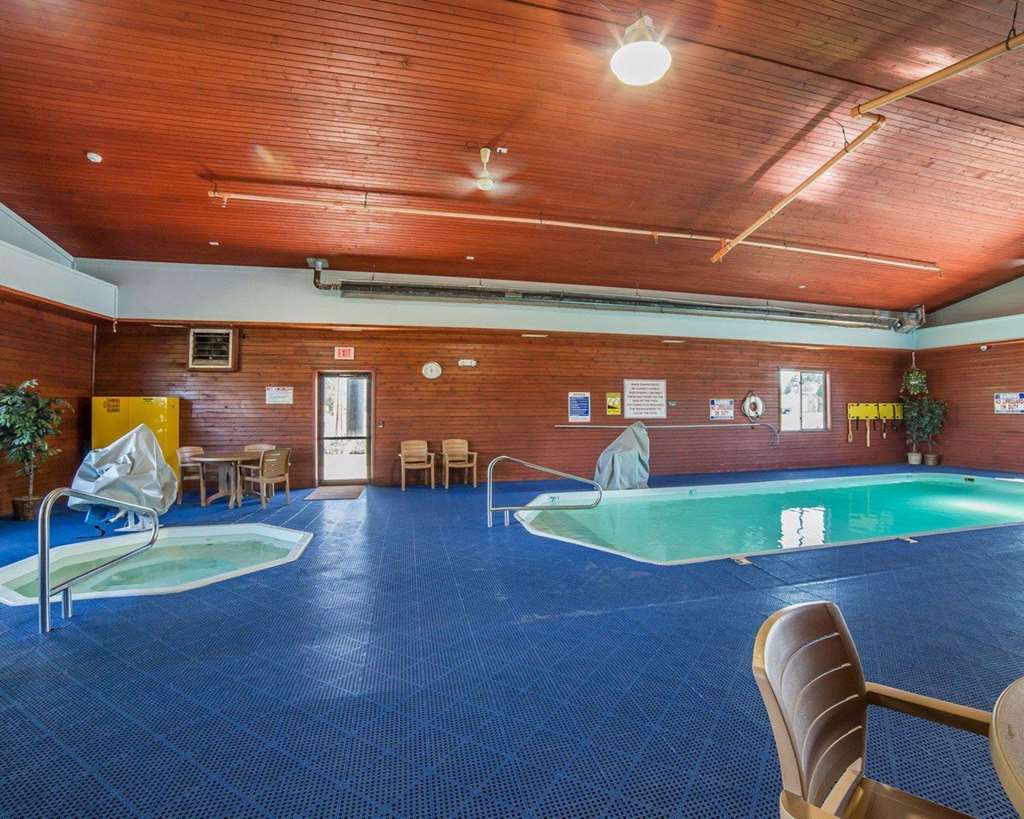 Miles City Hotel Удобства фото